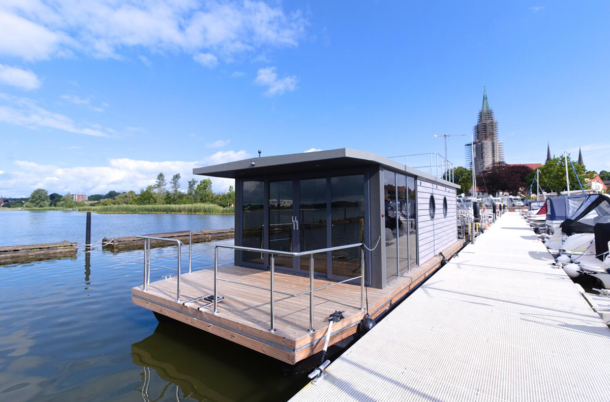 3 Tag(e) Hausboot mieten mit Sauna Wendtorf für 4 (2 Nächte) Unkategorisiert online kaufen 3 Tag(e) Hausboot mieten mit Sauna Wendtorf für 4 (2 Nächte) Unkategorisiert online kaufen