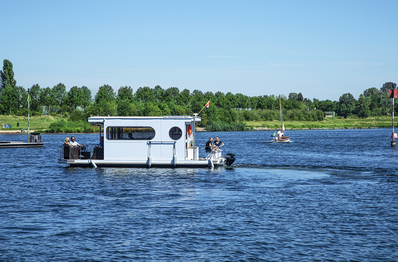4 Tag(e) Hausboot mieten auf der Maas (3 Nächte) Unkategorisiert online kaufen 4 Tag(e) Hausboot mieten auf der Maas (3 Nächte) Unkategorisiert online kaufen