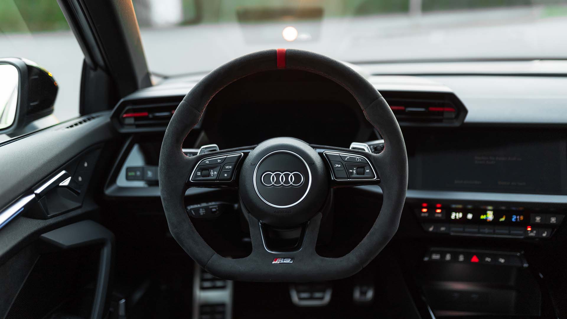 Audi RS3 Limousine mieten Bielefeld (Wochenendmiete) Unkategorisiert online kaufen Audi RS3 Limousine mieten Bielefeld (Wochenendmiete) Unkategorisiert online kaufen