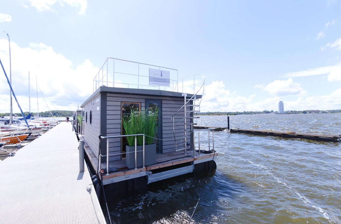 Hausboot mieten mit Sauna Wendtorf für 4 (2 Nächte) Unkategorisiert online kaufen