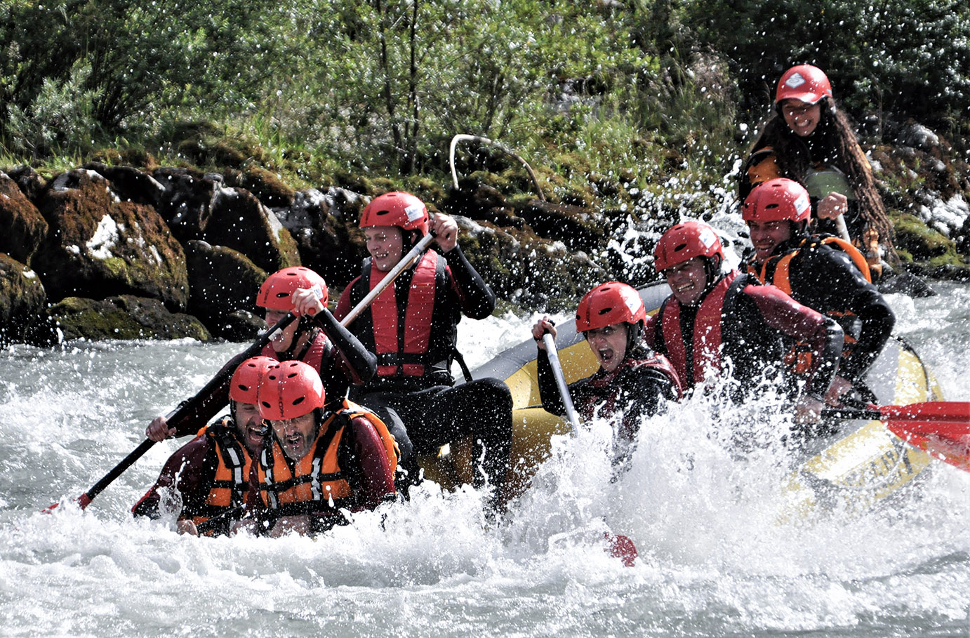 Rafting auf der Salzach für Fortgeschrittene (4 Std.) in Golling an der Salzach Unkategorisiert online kaufen